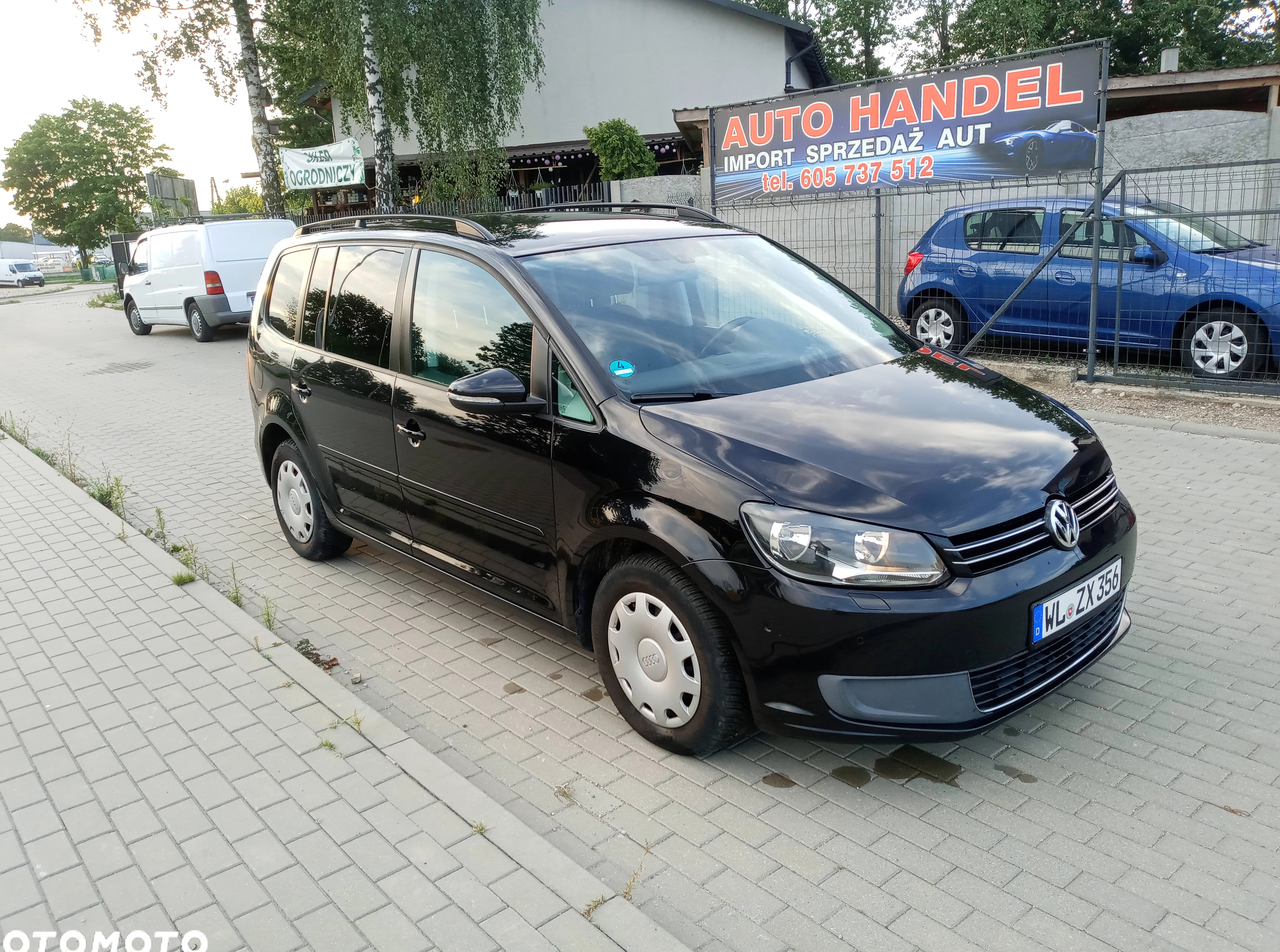 Volkswagen Touran cena 34999 przebieg: 252364, rok produkcji 2011 z Nakło nad Notecią małe 191